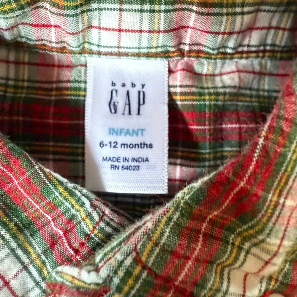 Gap Baby Boy Christmas Holiday Plaid Onesie long Sleeve button down shirt